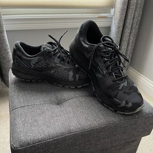 Men’s Brooks Black Camo Ghost 13